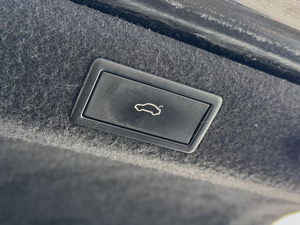 O419V08134_34.webp_SUPERB Style 2.0 TDI 110 kW manuál