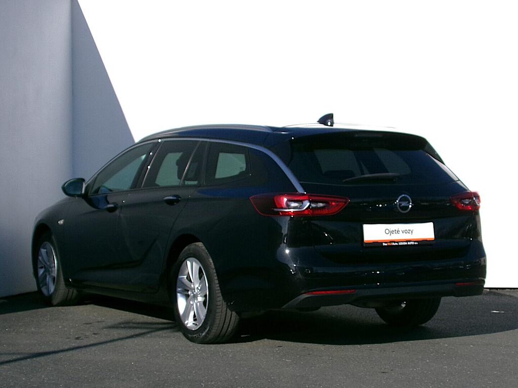 O419V08136_15.webp_INSIGNIA Ultimate 1.6 CDTi 100 kW automat