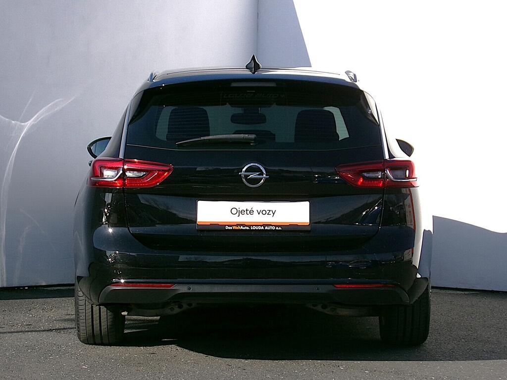 O419V08136_17.webp_INSIGNIA Ultimate 1.6 CDTi 100 kW automat