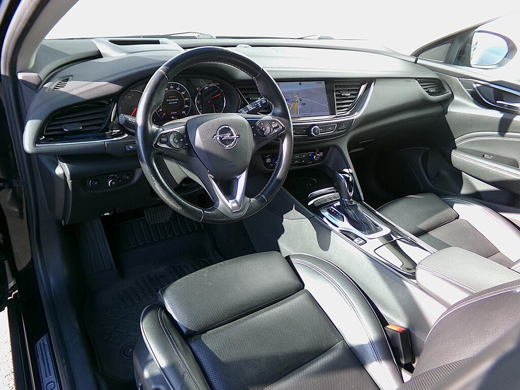 O419V08136_19.webp_INSIGNIA Ultimate 1.6 CDTi 100 kW automat