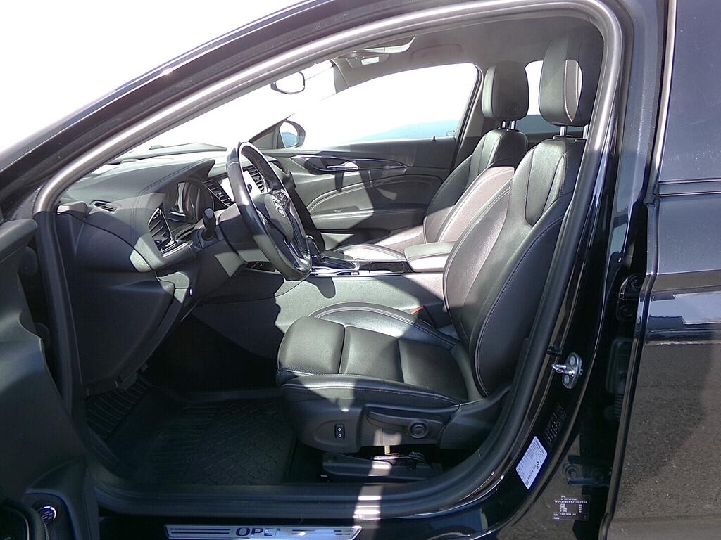 O419V08136_20.webp_INSIGNIA Ultimate 1.6 CDTi 100 kW automat