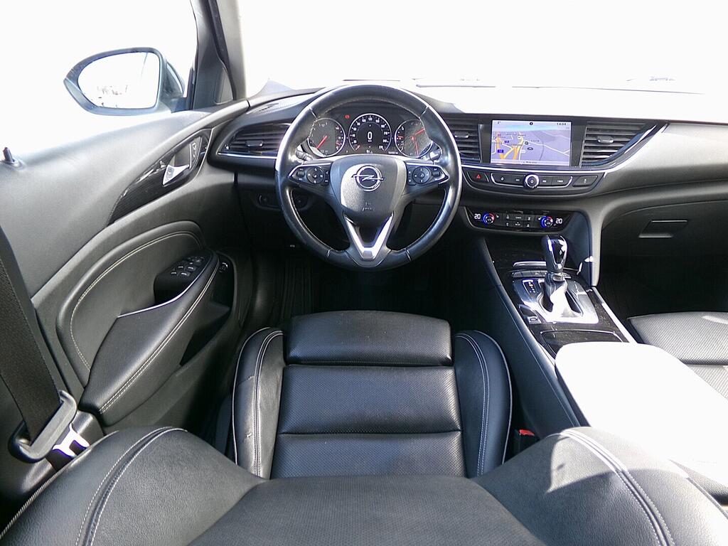 O419V08136_26.webp_INSIGNIA Ultimate 1.6 CDTi 100 kW automat