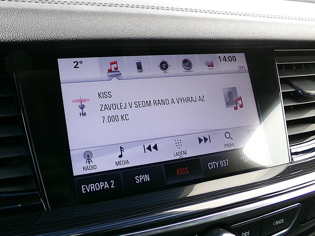 O419V08136_30.webp_INSIGNIA Ultimate 1.6 CDTi 100 kW automat