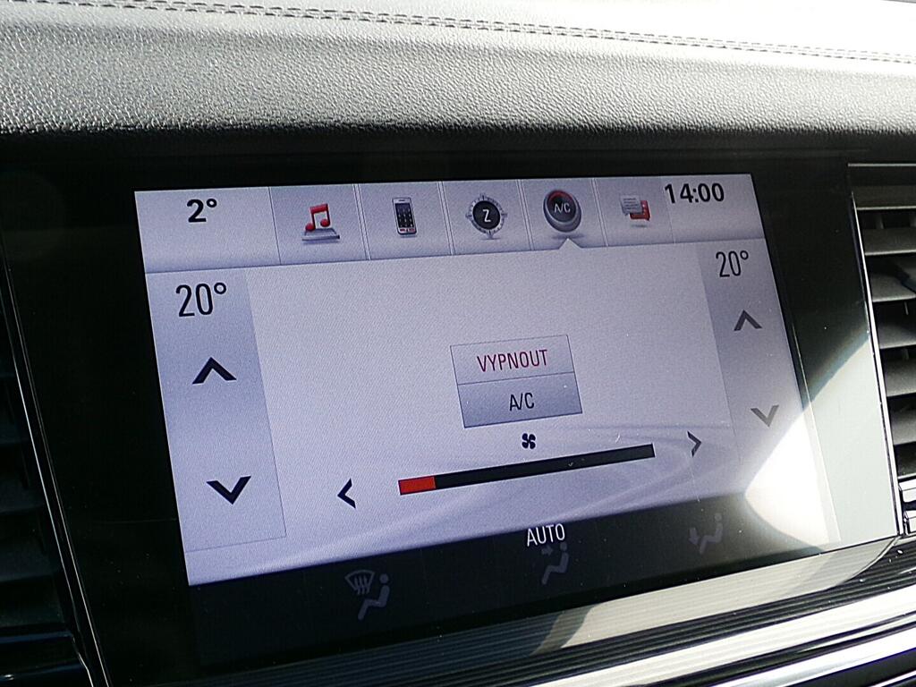 O419V08136_31.webp_INSIGNIA Ultimate 1.6 CDTi 100 kW automat