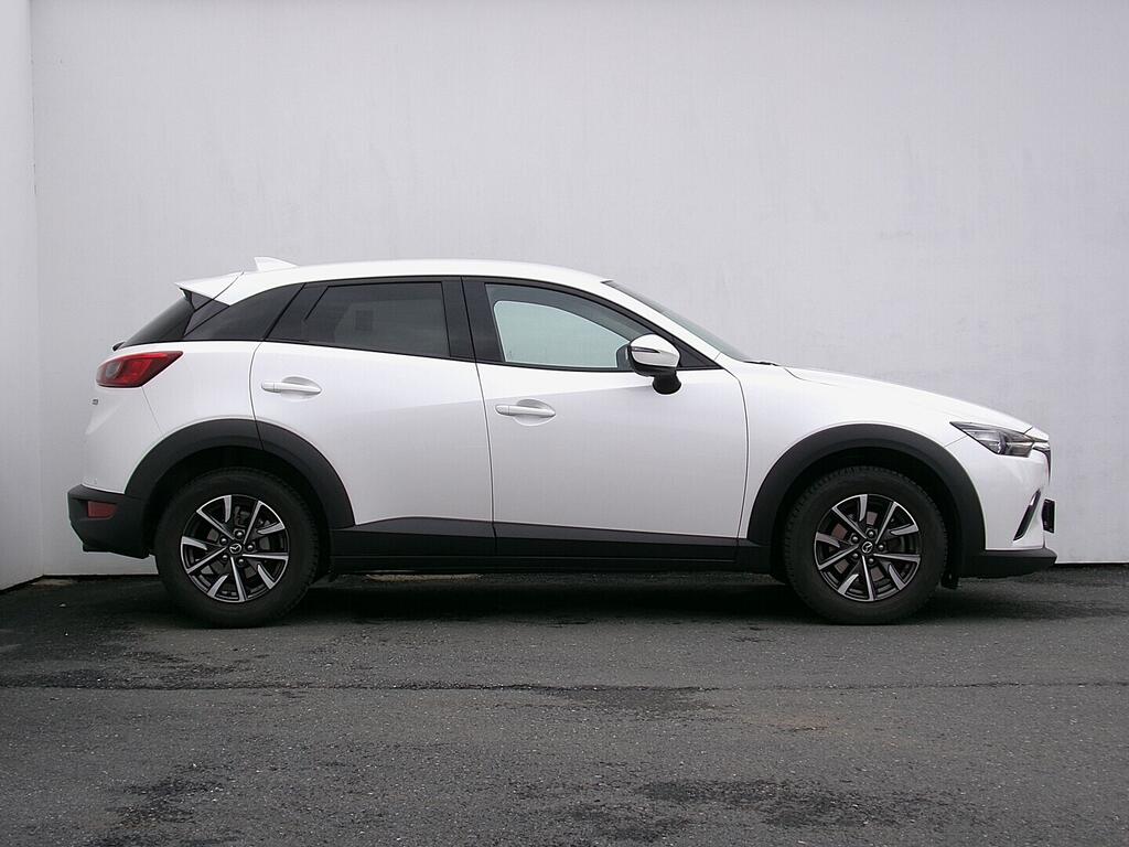 O419V08137_16.webp_CX-3 Revolution 2.0 Skyactiv-G 89 kW manuál