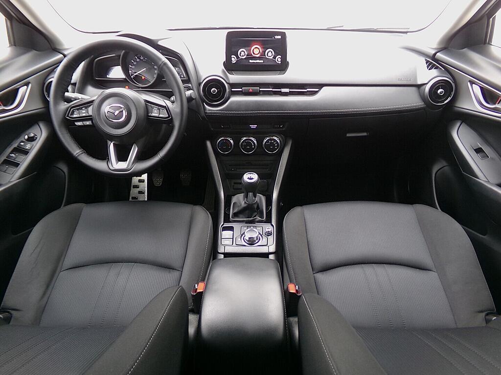 O419V08137_18.webp_CX-3 Revolution 2.0 Skyactiv-G 89 kW manuál