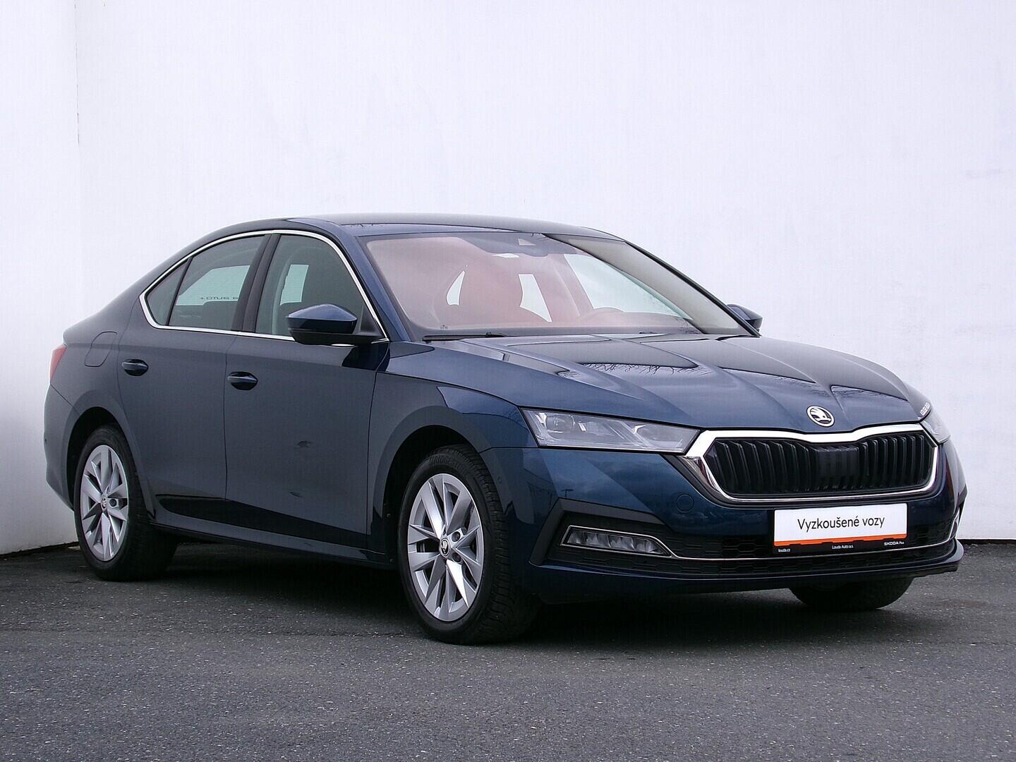 O419V08139_14.webp_OCTAVIA Style 2.0 TDI 110 kW automat, DPH