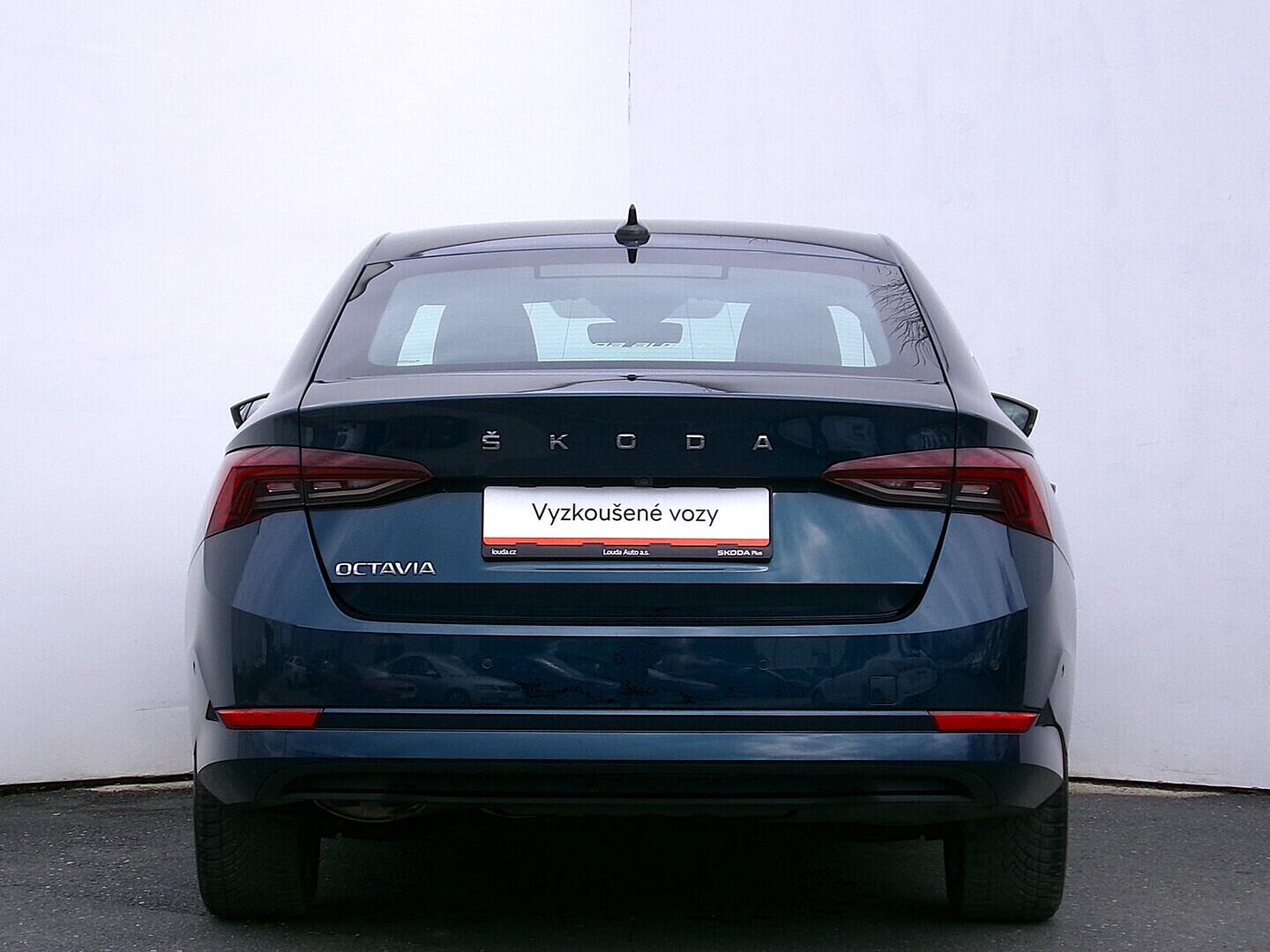 O419V08139_17.webp_OCTAVIA Style 2.0 TDI 110 kW automat, DPH