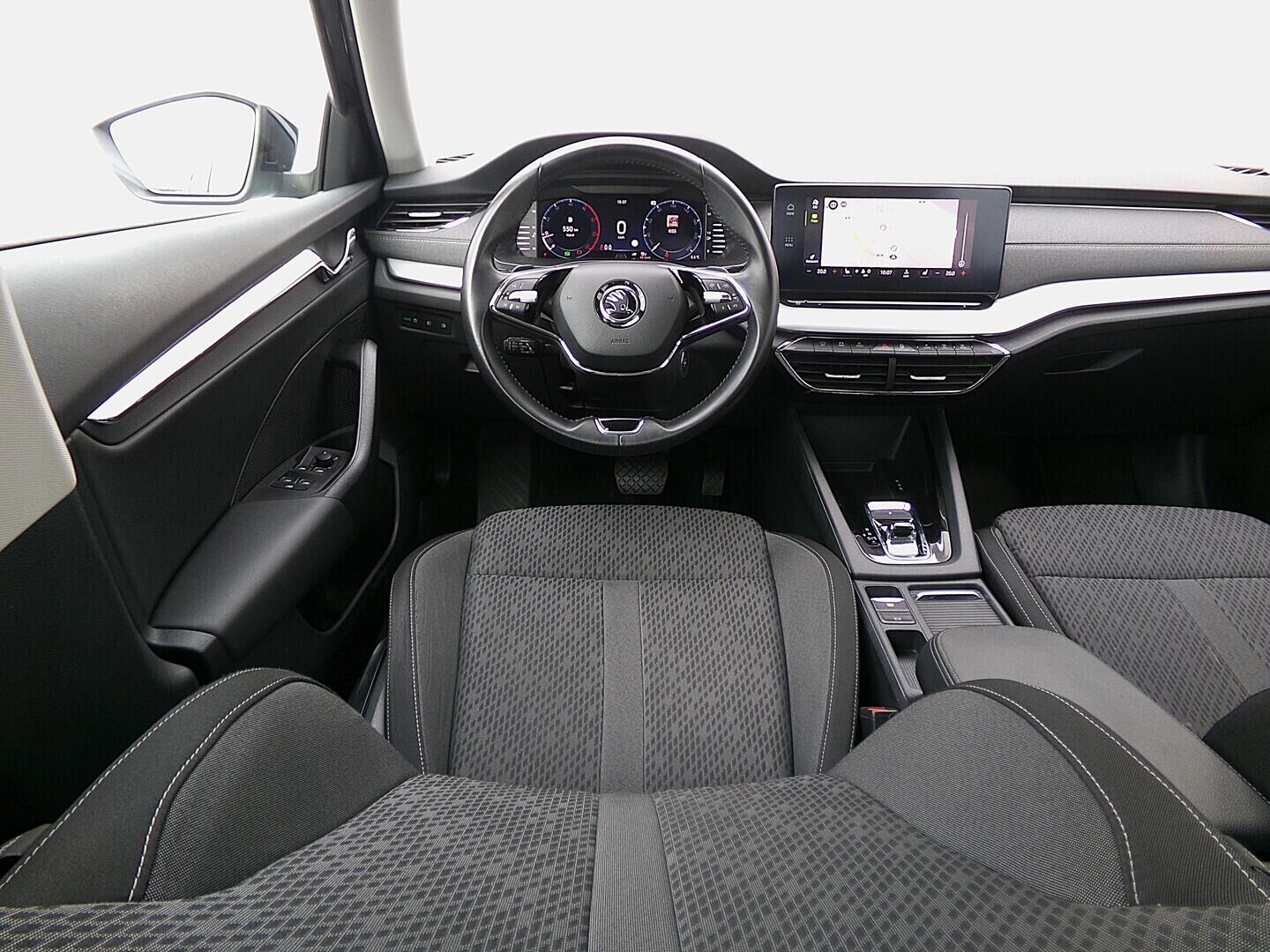 O419V08139_25.webp_OCTAVIA Style 2.0 TDI 110 kW automat, DPH