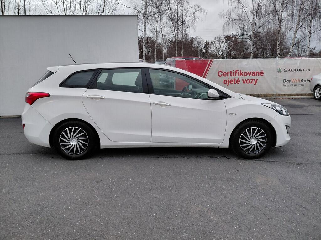 O419V08141_13.webp_I30  1.6 GDi 88 kW manuál