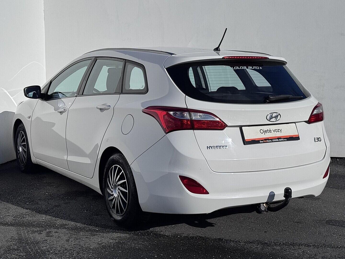 O419V08141_15.webp_I30  1.6 GDi 88 kW manuál