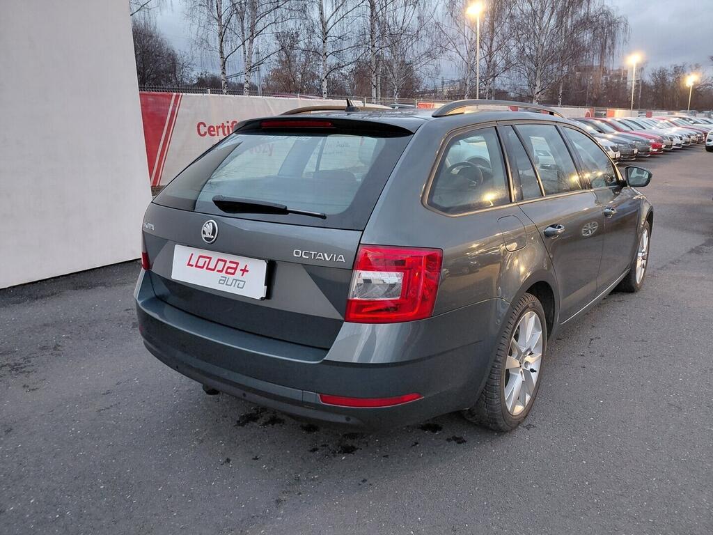 O419V08142_11.webp_OCTAVIA Ambition 1.5 TSI 110 kW automat