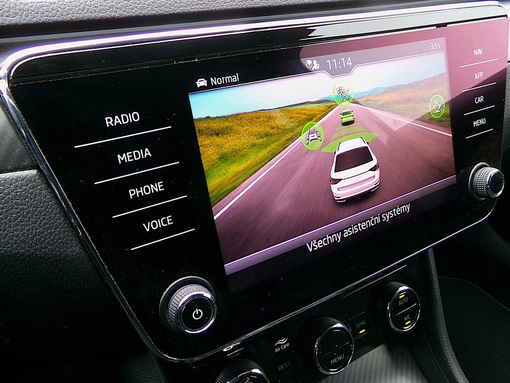 O419V08148_28.webp_SUPERB SportLine 2.0 TDI 147 kW automat, DPH