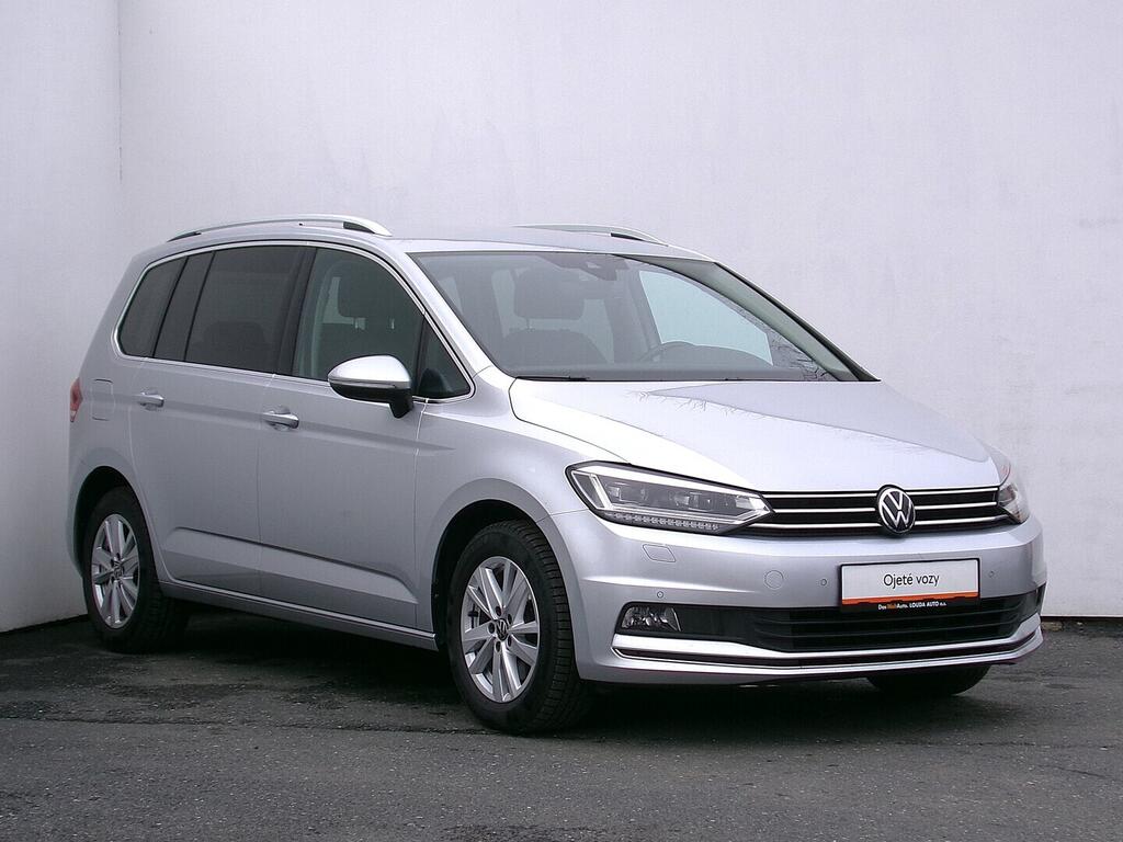 O419V08149_14.webp_TOURAN Highline 2.0 TDI 110 kW automat, DPH