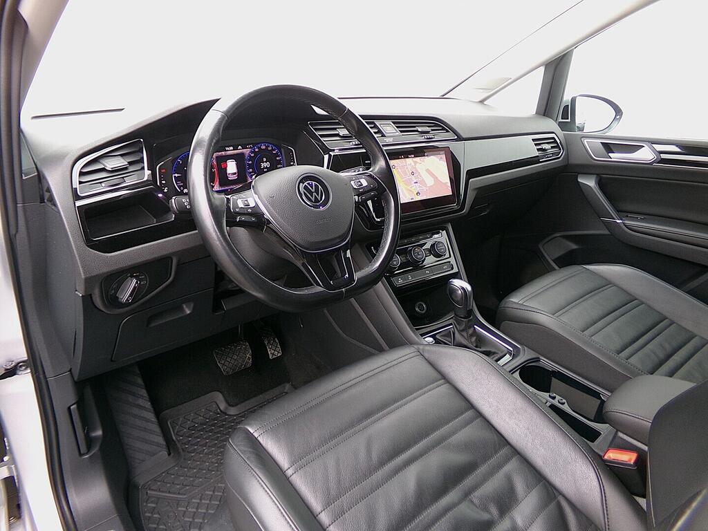 O419V08149_19.webp_TOURAN Highline 2.0 TDI 110 kW automat, DPH