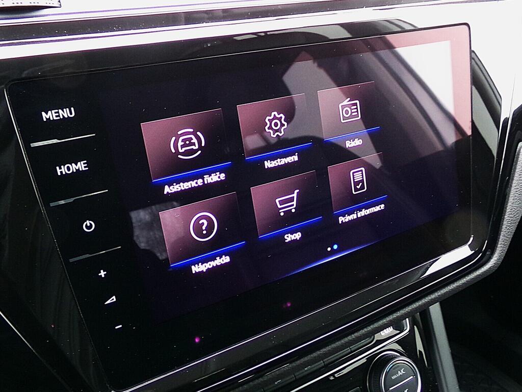 O419V08149_26.webp_TOURAN Highline 2.0 TDI 110 kW automat, DPH