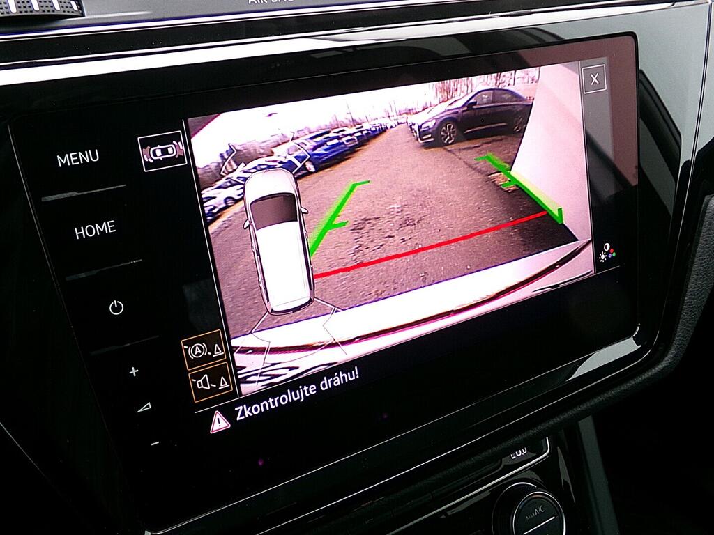 O419V08149_30.webp_TOURAN Highline 2.0 TDI 110 kW automat, DPH