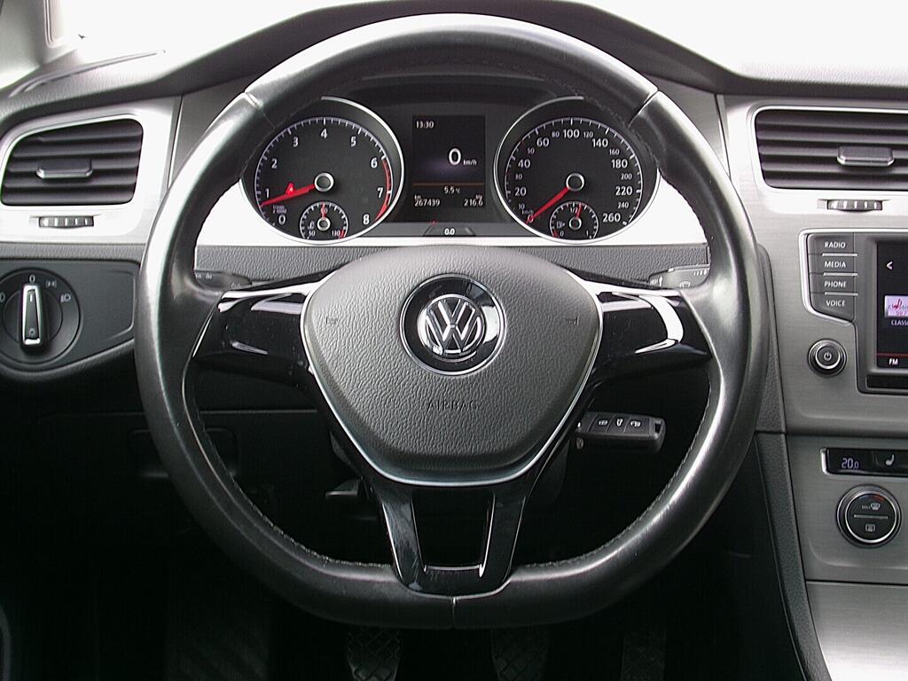 O419V08151_23.webp_GOLF comfortline 1.2 TSI 81 kW manuál