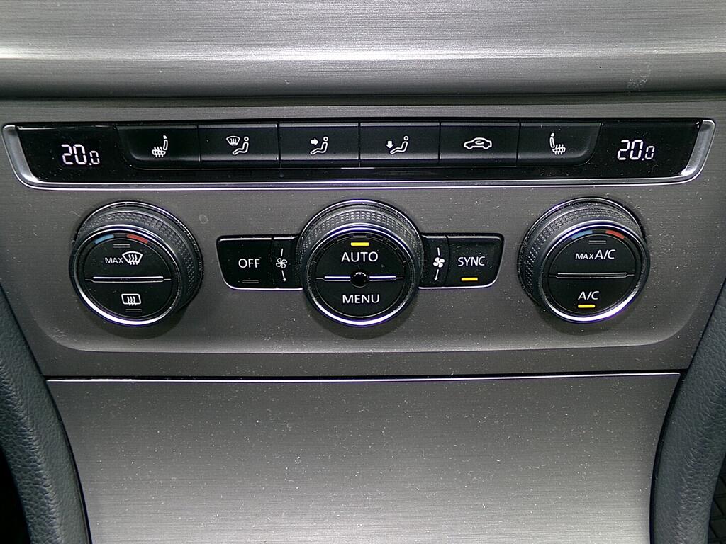 O419V08151_28.webp_GOLF comfortline 1.2 TSI 81 kW manuál