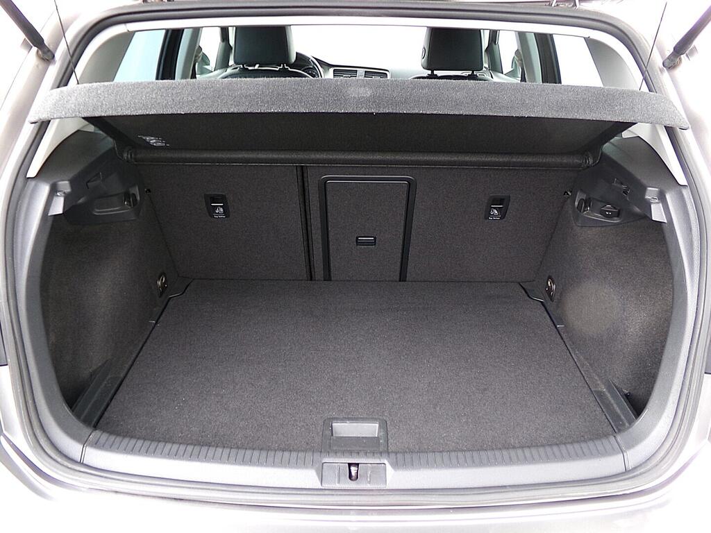 O419V08151_31.webp_GOLF comfortline 1.2 TSI 81 kW manuál