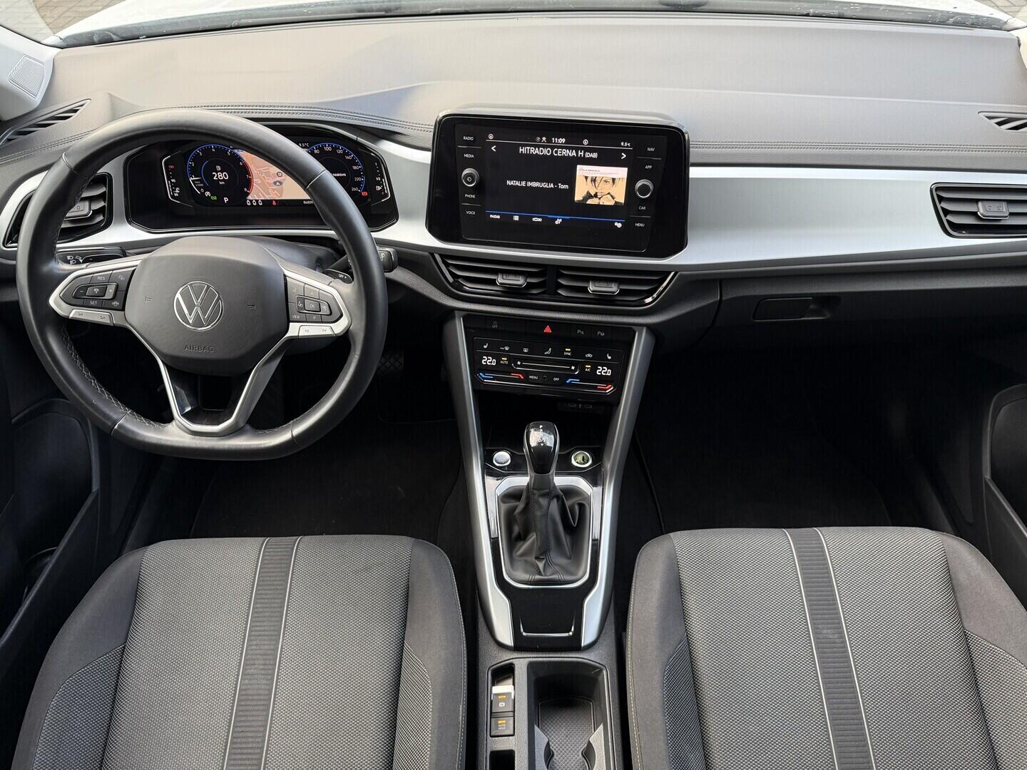 O419V08153_18.webp_T-ROC Life 1.5 TSI 110 kW automat, DPH