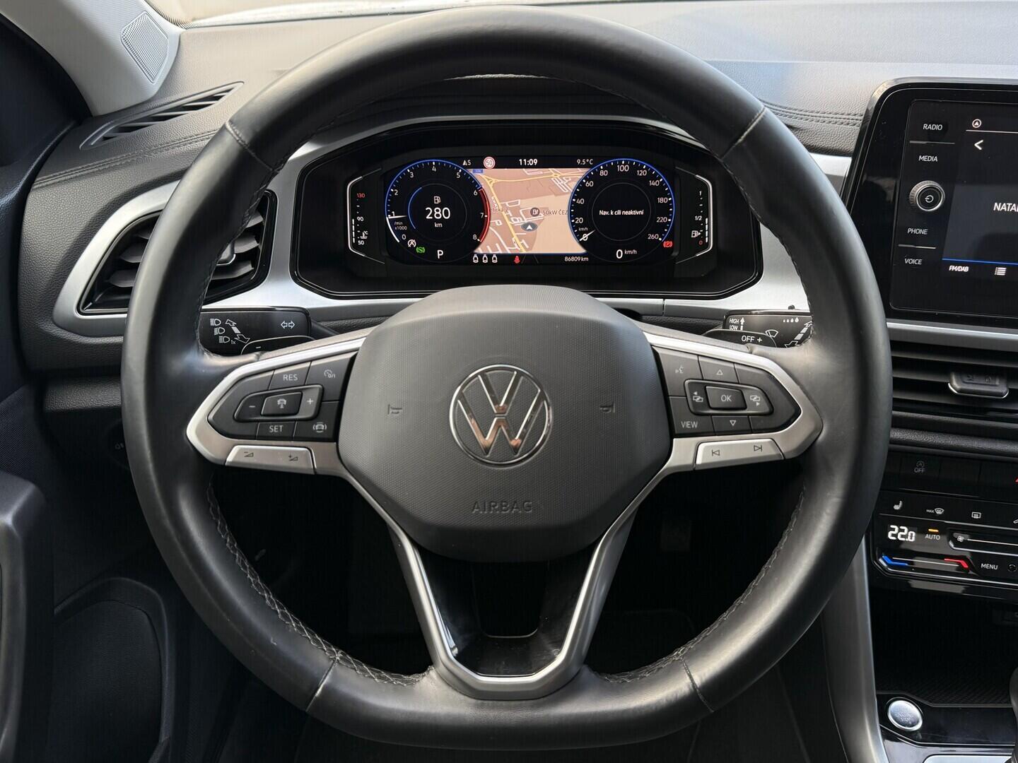 O419V08153_23.webp_T-ROC Life 1.5 TSI 110 kW automat, DPH