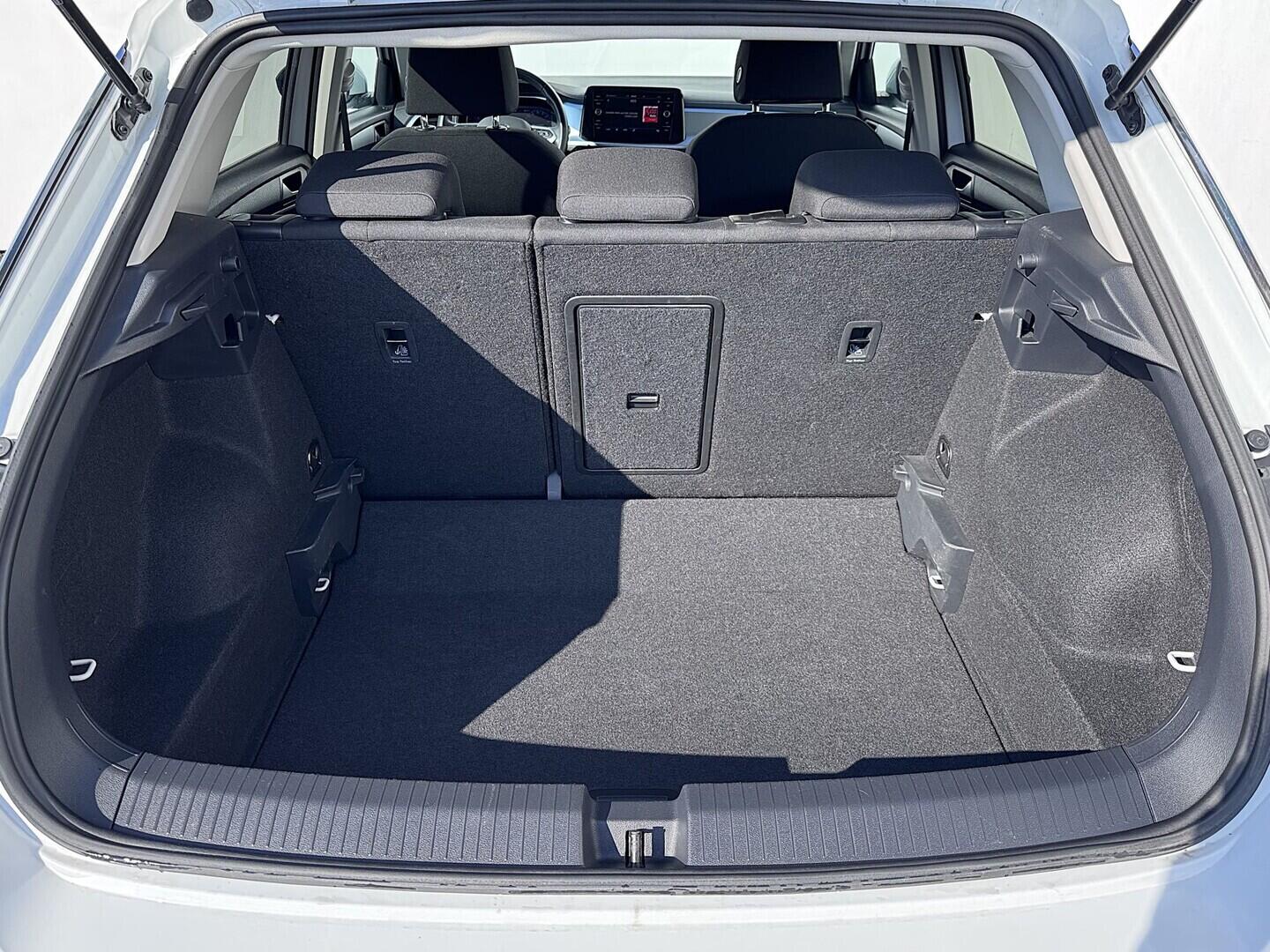 O419V08153_30.webp_T-ROC Life 1.5 TSI 110 kW automat, DPH