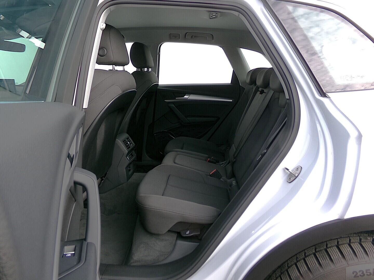 O419V08154_34.webp_Q5  2.0 TDI 150 kW automat, DPH