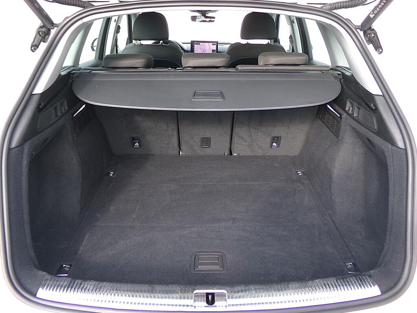 O419V08154_35.webp_Q5  2.0 TDI 150 kW automat, DPH