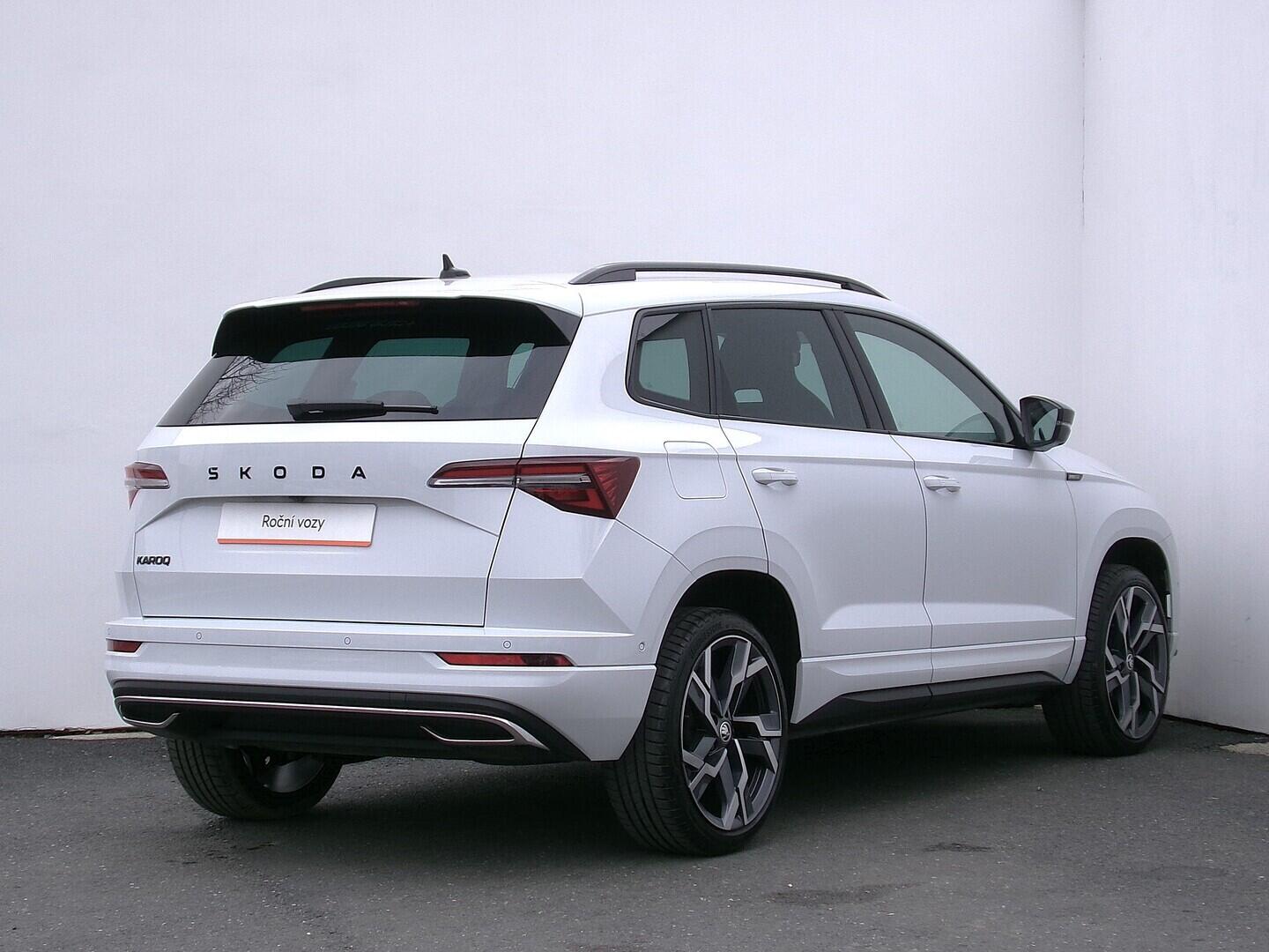 O419V08156_11.webp_KAROQ SportLine 1.5 TSI 110 kW automat, DPH