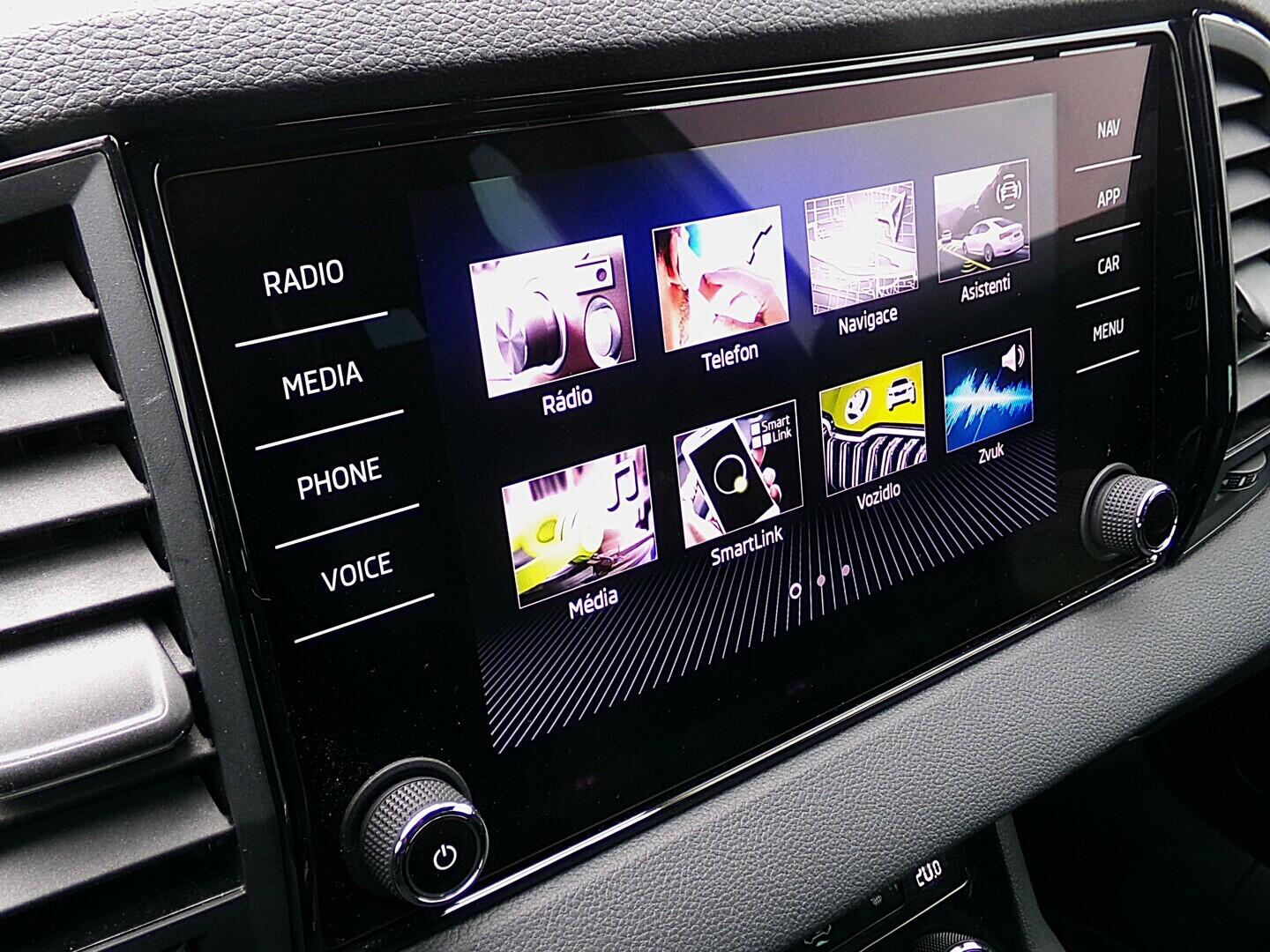 O419V08156_25.webp_KAROQ SportLine 1.5 TSI 110 kW automat, DPH