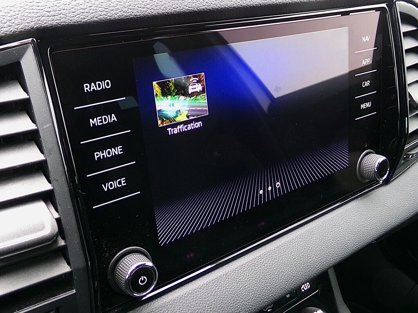 O419V08156_27.webp_KAROQ SportLine 1.5 TSI 110 kW automat, DPH