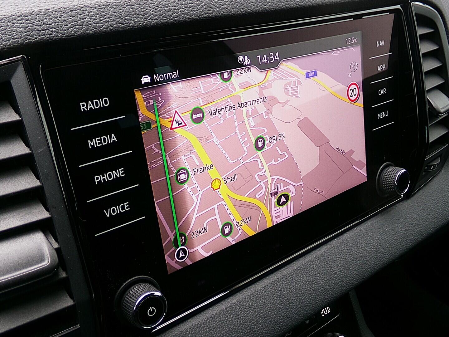 O419V08156_28.webp_KAROQ SportLine 1.5 TSI 110 kW automat, DPH