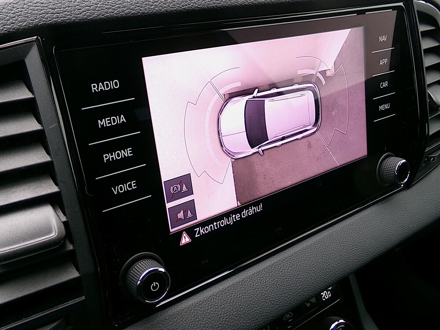 O419V08156_32.webp_KAROQ SportLine 1.5 TSI 110 kW automat, DPH