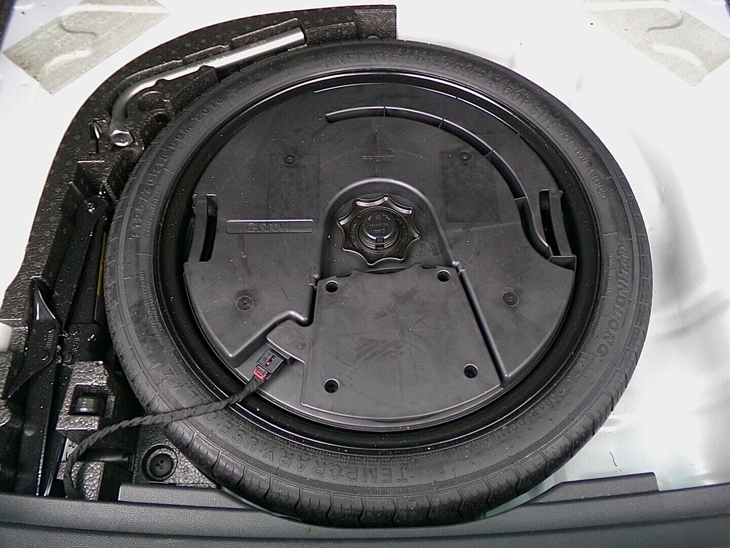 O419V08156_41.webp_KAROQ SportLine 1.5 TSI 110 kW automat, DPH