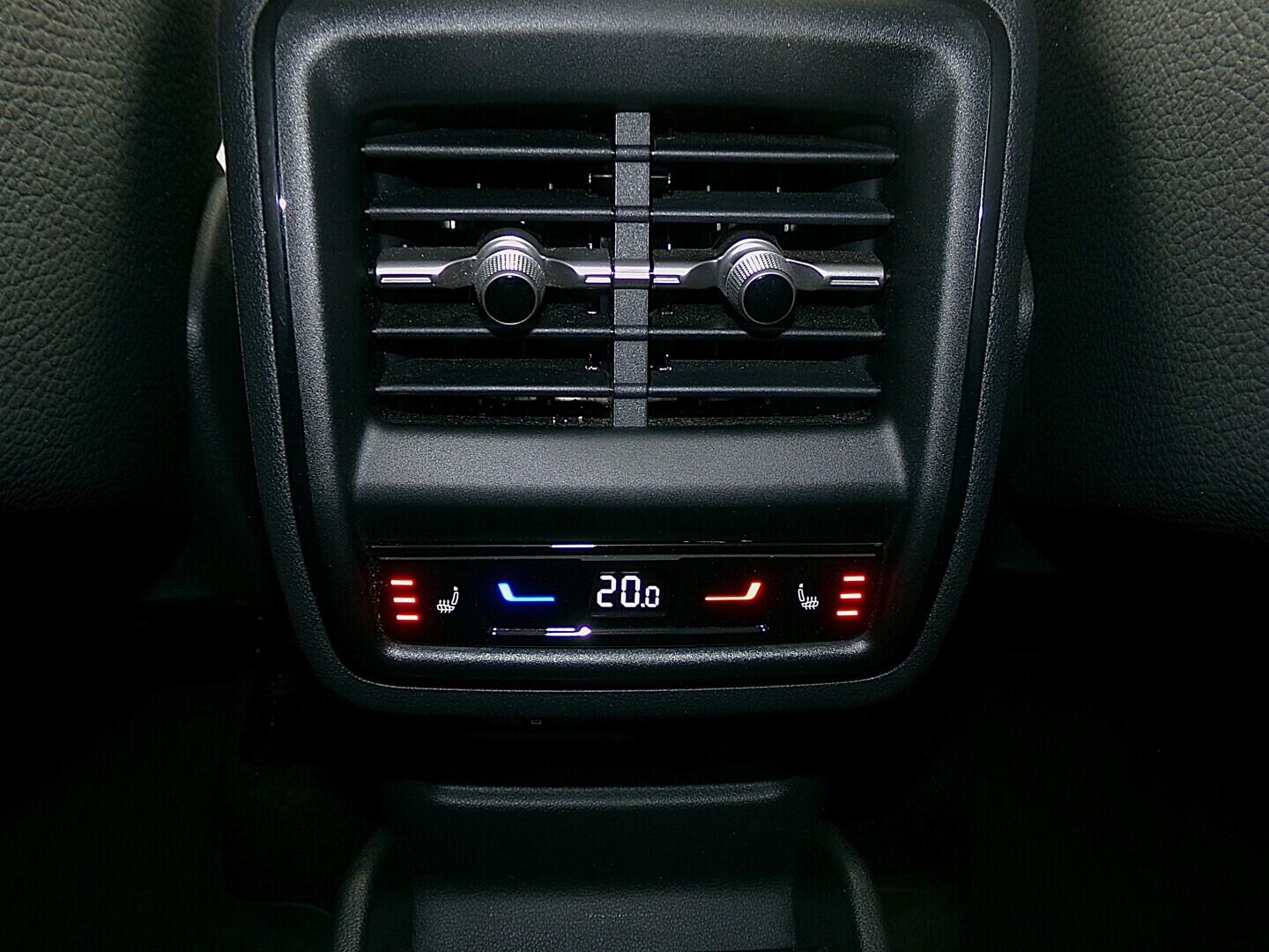 O419V08157_34.webp_KODIAQ Exclusive Selection 2.0 TDI 142 kW automat, DPH