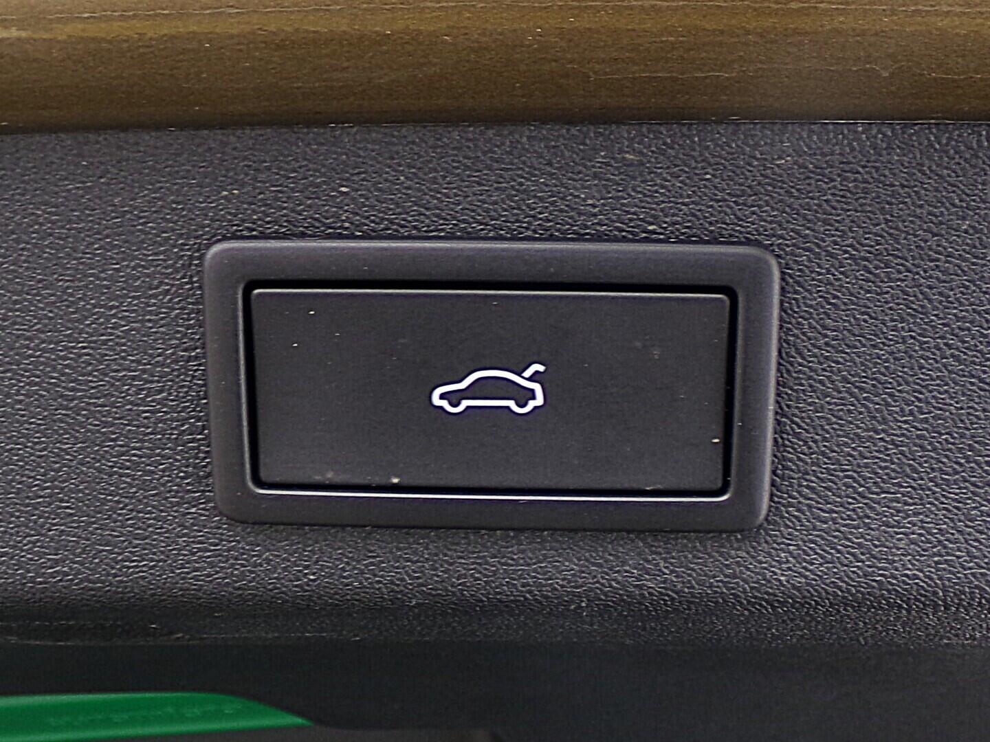 O419V08157_38.webp_KODIAQ Exclusive Selection 2.0 TDI 142 kW automat, DPH