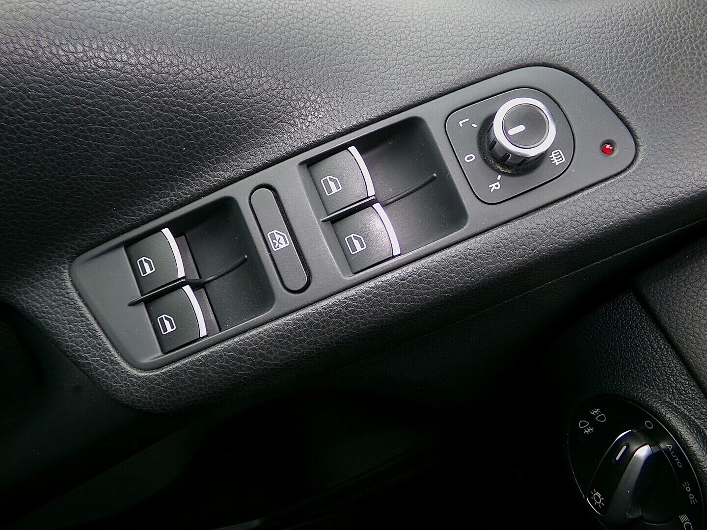 O419V08159_21.webp_TIGUAN Sport&Style 2.0 TDI 130 kW automat