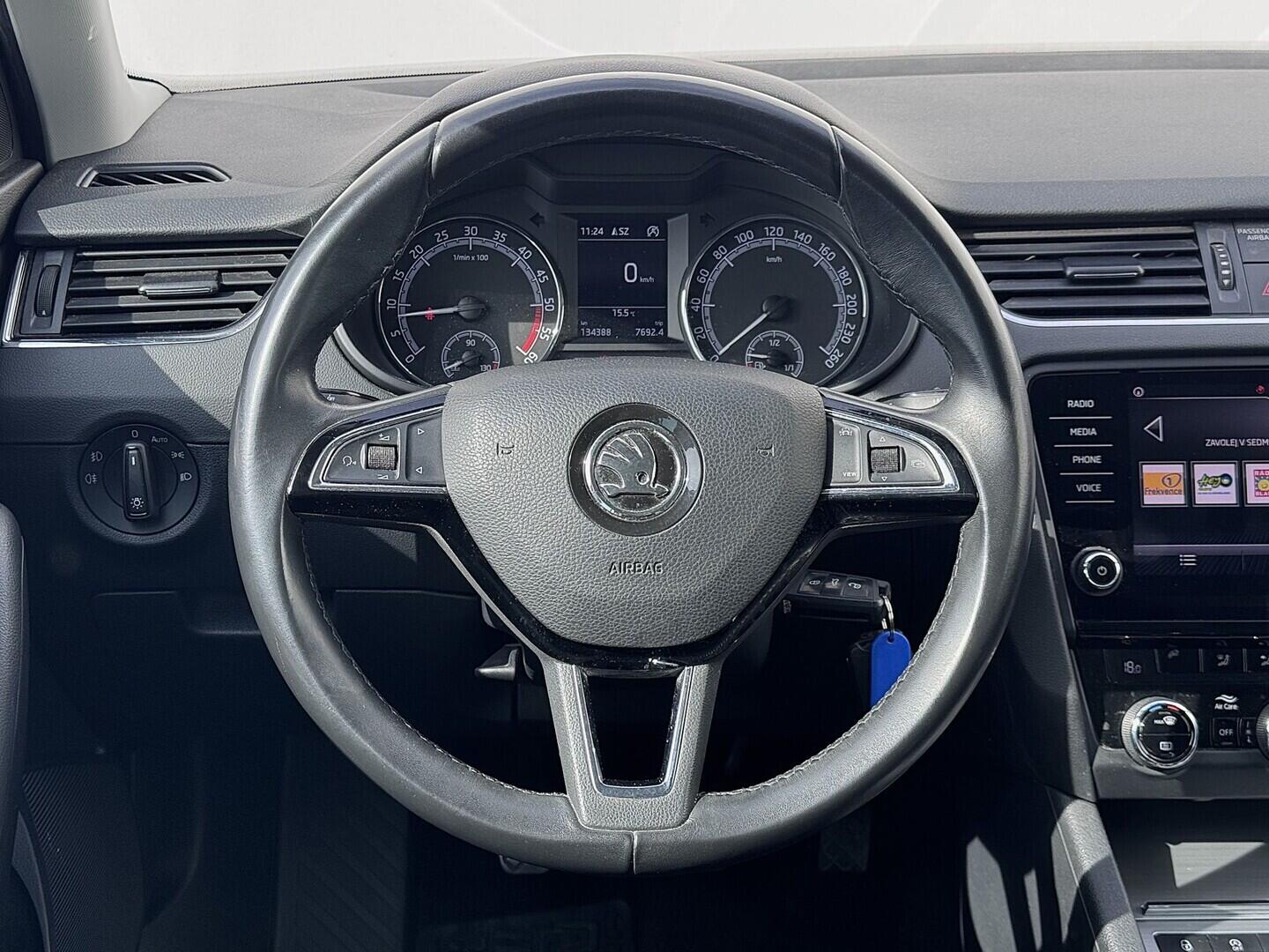 O419V08162_23.webp_OCTAVIA Ambition 1.6 TDI 85 kW manuál