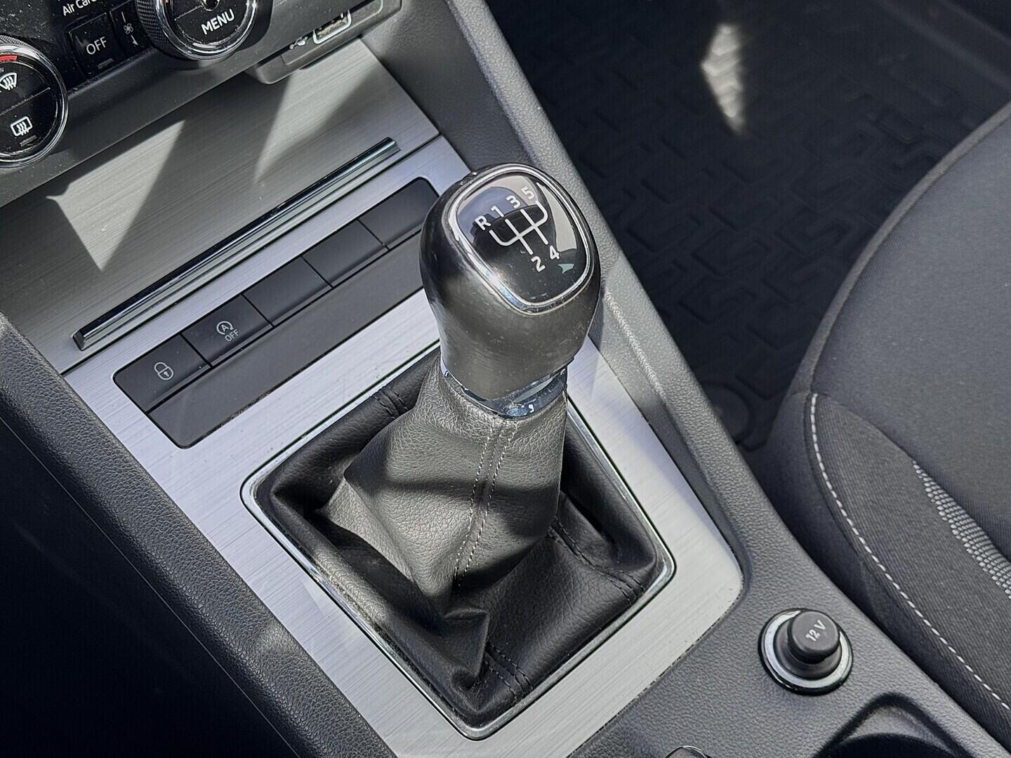 O419V08162_31.webp_OCTAVIA Ambition 1.6 TDI 85 kW manuál