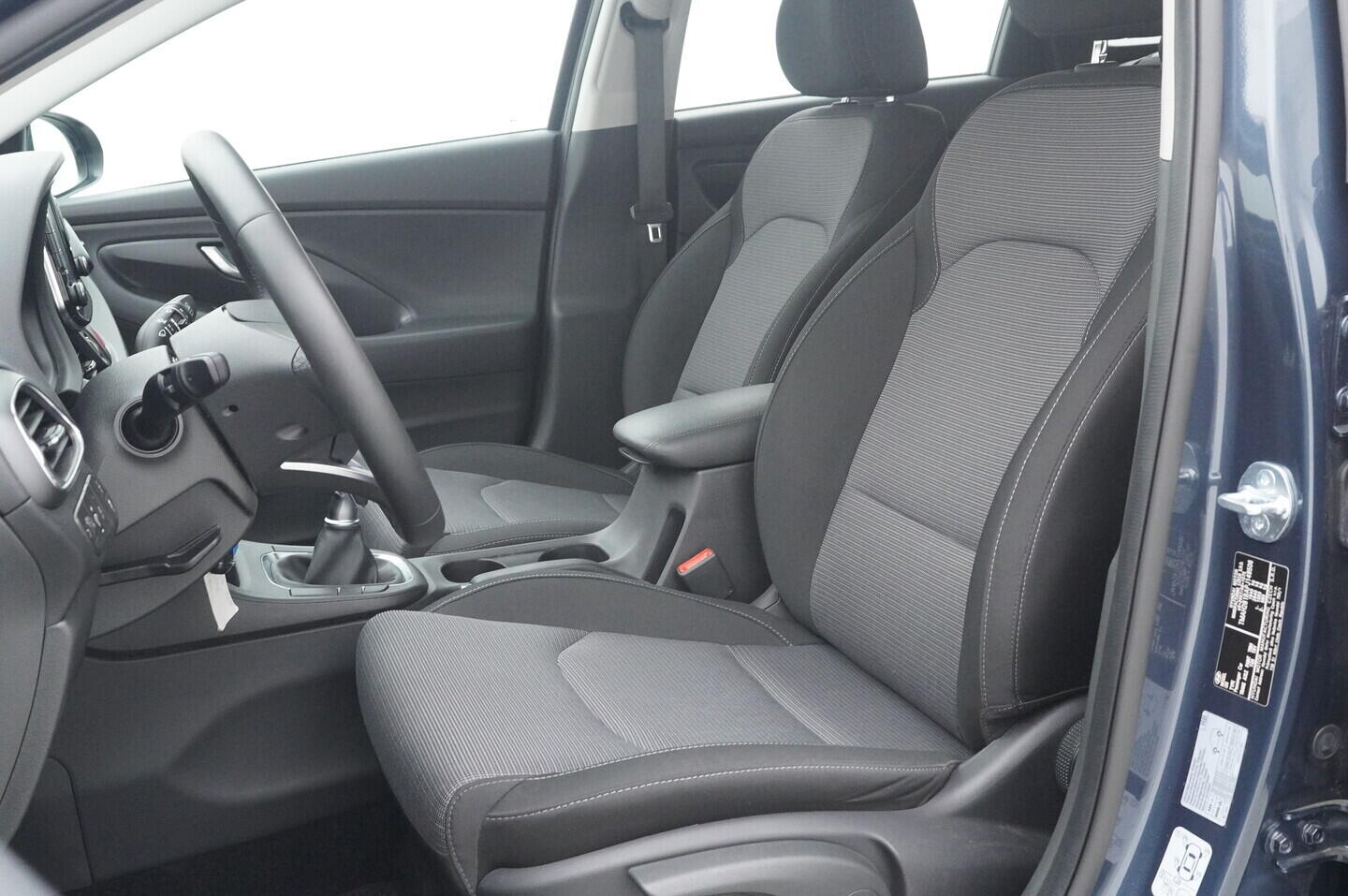 O419V08165_22.webp_I30 Family Comfort 1.0 T-GDi 88 kW manuál, DPH