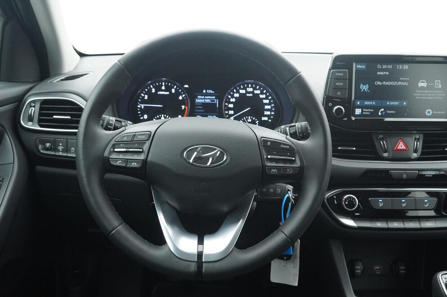 O419V08165_26.webp_I30 Family Comfort 1.0 T-GDi 88 kW manuál, DPH