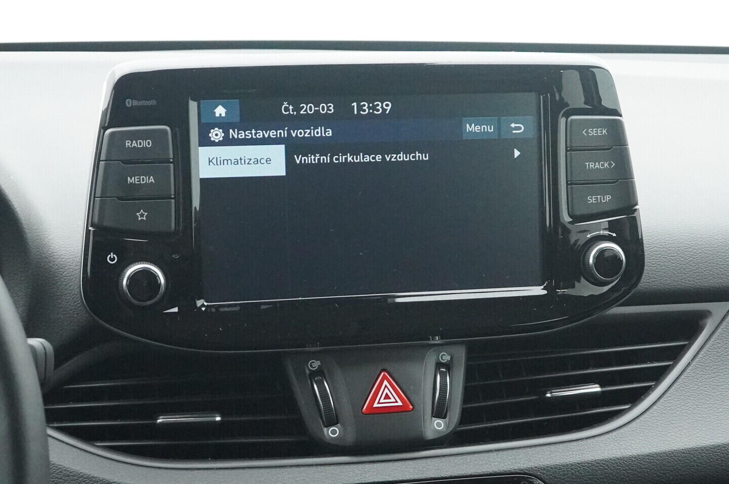 O419V08165_29.webp_I30 Family Comfort 1.0 T-GDi 88 kW manuál, DPH