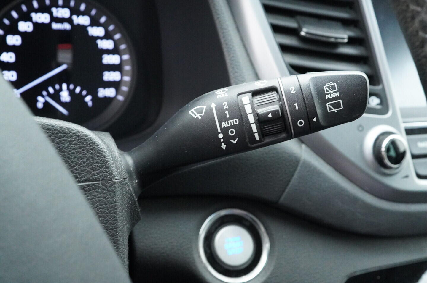 O419V08167_25.webp_TUCSON Premium 2.0  136 kW automat