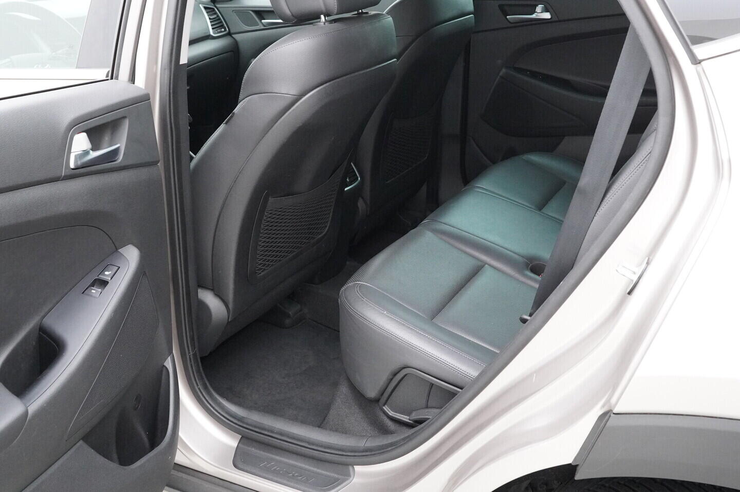 O419V08167_34.webp_TUCSON Premium 2.0  136 kW automat