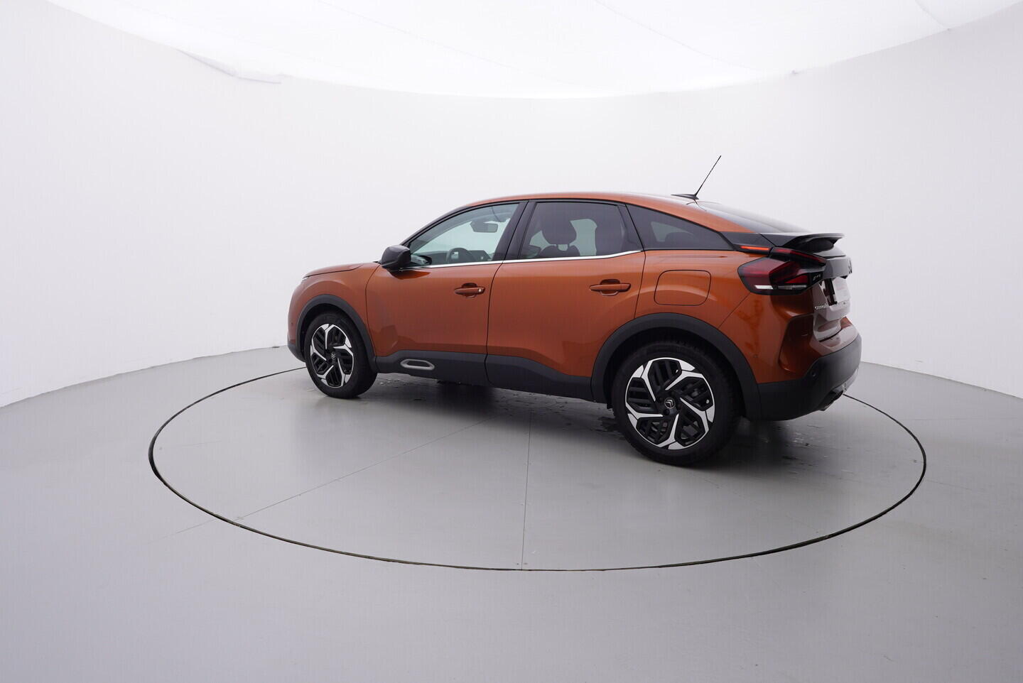 O419V08170_12.webp_C4  1.2  96 kW automat