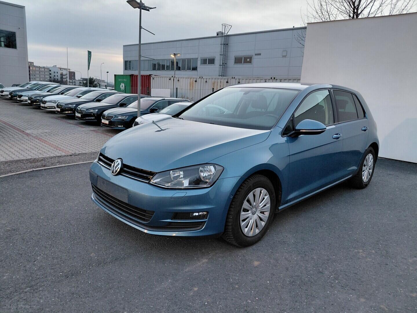 O419V08174_10.webp_GOLF Comfortline 1.2 TSI 63 kW manuál