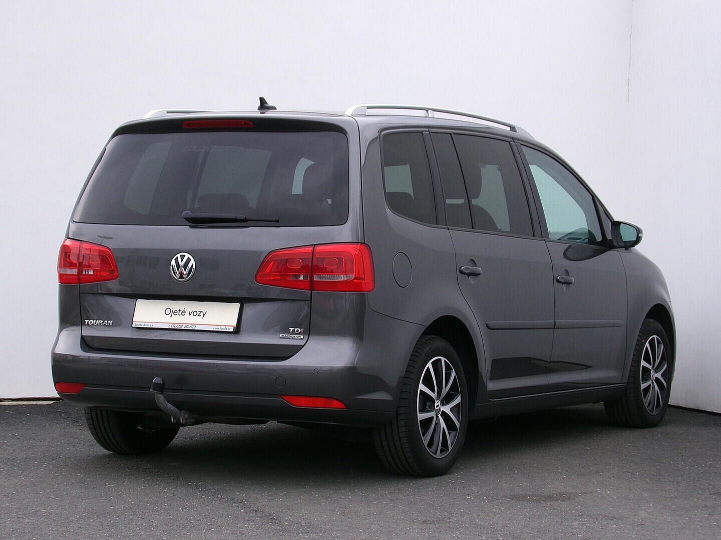 O419V08176_11.webp_TOURAN Comfortline 1.6 TDI 77 kW manuál