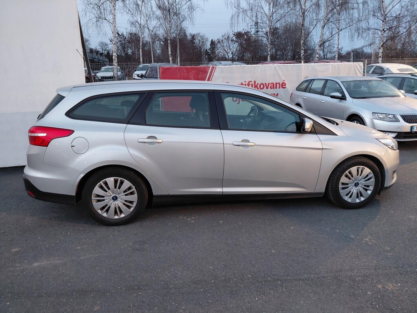 O419V08177_12.webp_FOCUS  1.6 Tdci 70 kW manuál