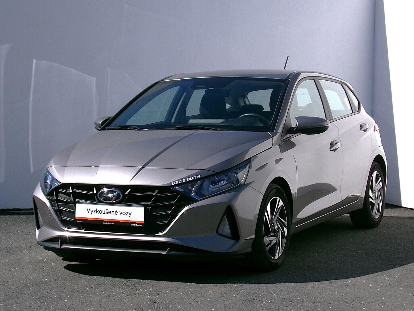 O419V08178_10.webp_I20 Comfort Club 1.2  62 kW manuál